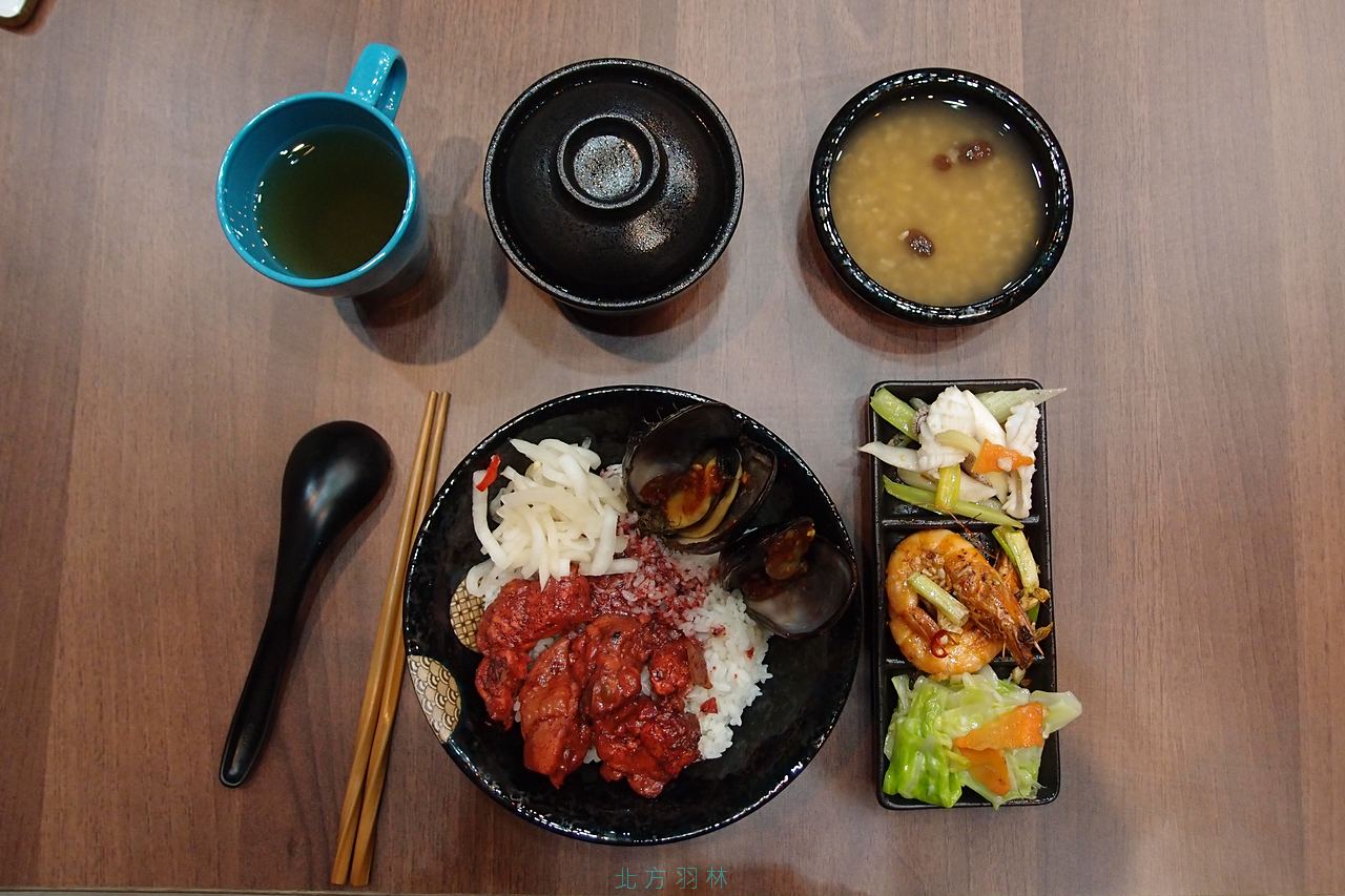 東引美食●偽防空洞中的平民美食-泰利食堂